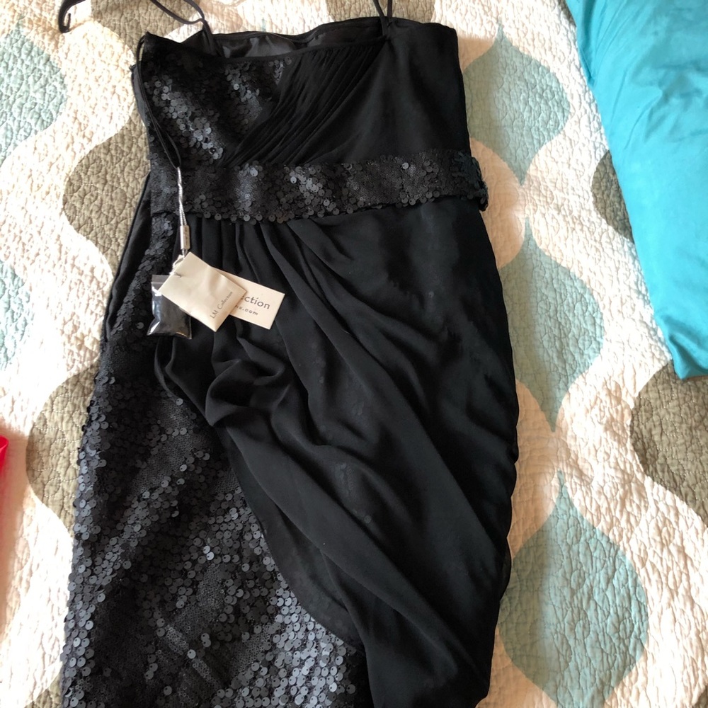 Dress - Picture 3 of 5
